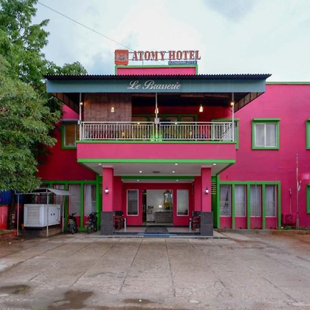 Hotel Reddoorz Near Citraland Waterpark Kendari Lepoleop Zewnętrze zdjęcie