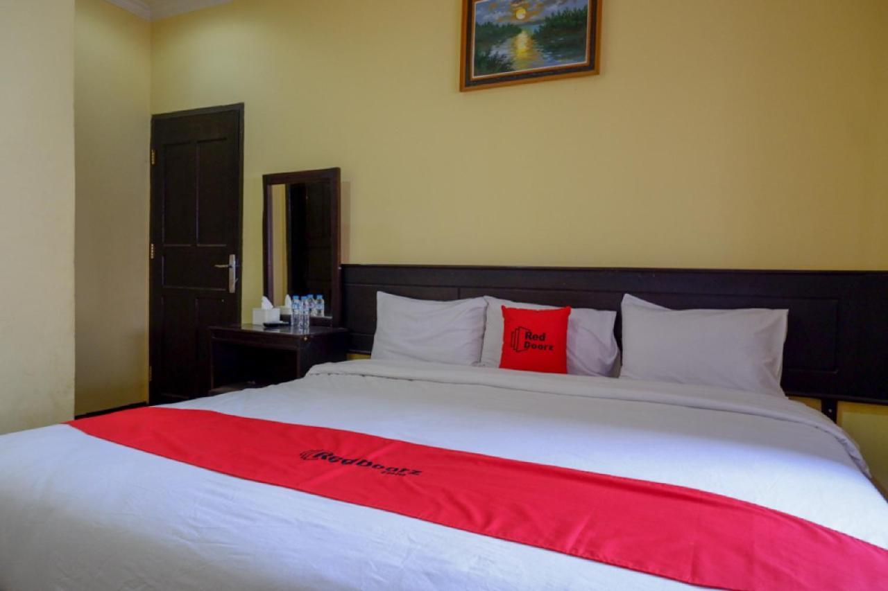Hotel Reddoorz Near Citraland Waterpark Kendari Lepoleop Zewnętrze zdjęcie